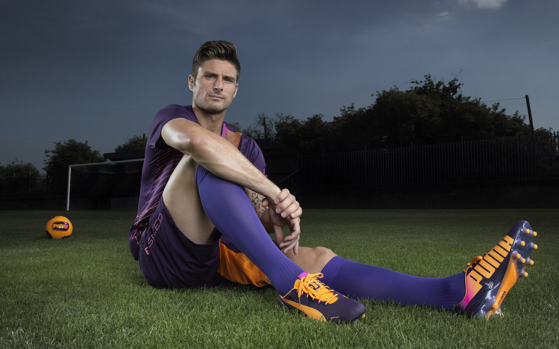 三线战场，黄昏时钟，当传奇的对决成为最残酷的自我搏杀，黄昏时钟下的自我搏杀